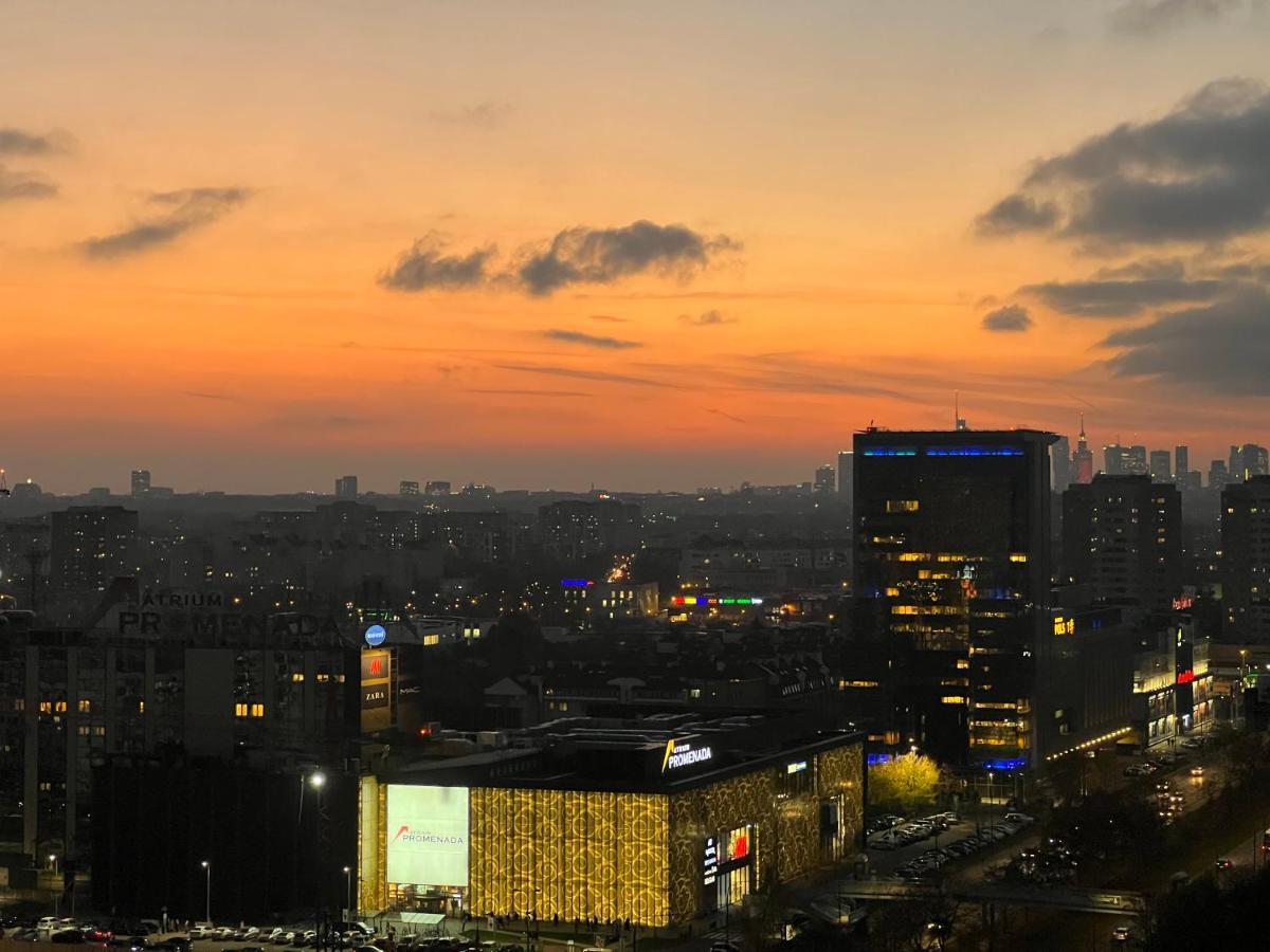 Skyscrapper Z Widokiem Na Panorame Warszawy * Warschau